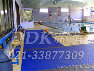 �{ɫ_��Ӿ��߅���Ϸ�������