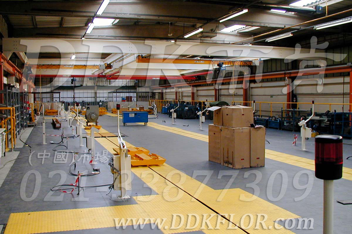 灰色+黃色_工業廠房地板鋪裝材料樣板圖片,帝肯(DDK)_2000_9979(工業廠房車間地面材料)效果圖,廠房地板材料,廠房地膠,廠房塑膠地板,廠房防滑地膠,維修車間地板,安全通道用地板,工業pvc地板,pvc工業地板,工業地板磚,工業地板,工業地板膠,工業地膠,工業塑膠地板,工業橡膠地板,工業防滑墊,pvc承重地板,耐重壓地板,工廠車間地膠,工廠車間地板革,車間pvc地板,車間塑膠地板,車間用地板膠,車間地板磚,車間地板,車間防砸地板,車間地膠墊,車間地面膠皮,倉庫防潮地膠,倉庫地板,防潮地板,防潮板,塑料拼裝地板,塑料拼接地板,塑料橡膠地毯,塑料地板