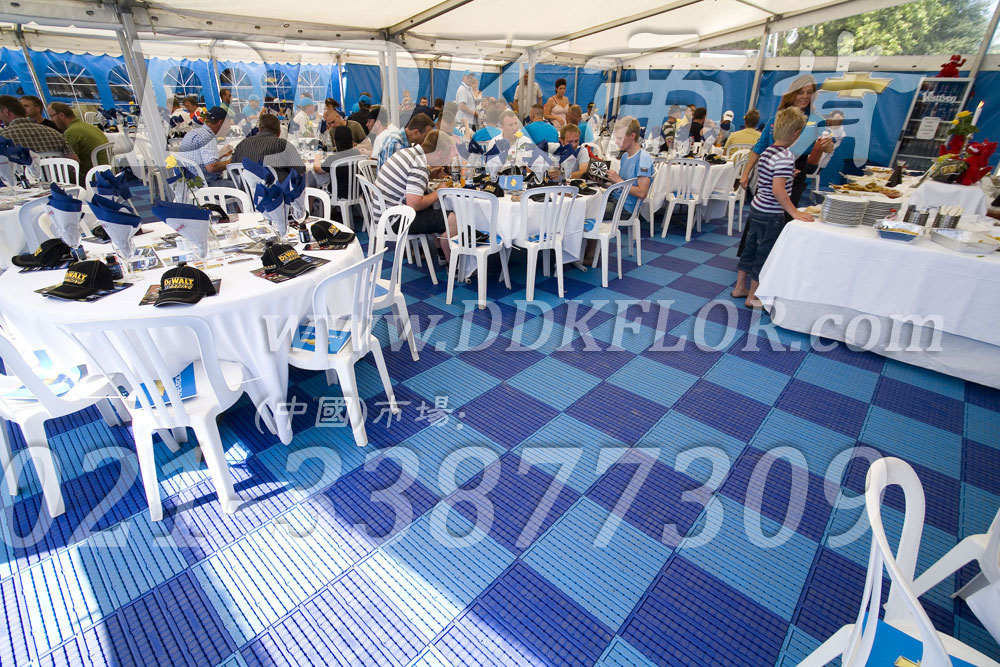 深藍+淺藍(1)_戶外帳篷活動地面材料樣板圖片,帝肯(DDK)_7000_600(篷房地面材料)效果圖 深藍+淺藍(1)_戶外帳篷活動地面材料樣板圖片,帝肯(DDK)_7000_600(篷房地面材料)效果圖,移動篷房用地板,pvc活動地板,pe戶外地板,戶外地磚,戶外地板,戶外塑料地板,戶外防滑墊,塑料戶外地板,pvc戶外地板,pvc承重地板,室外地坪,室外地墊,室外地板膠,室外地磚,室外地膠,室外塑料地板,室外塑料地毯,室外塑膠地板,室外拼接地墊,室外橡膠地板,室外環保地板,室外防滑地墊,室外防滑墊,展會地板,展會地膠,展銷會專用地板,可拼接展會塑膠地板,會展地板,展臺地板,車展地板,車展地膠,塑料拼接地板,塑料拼裝地板,PVC拼接地墊,拼接地板,拼接式地墊,拼裝地墊,拼裝地板,拼裝地膠,室外鏤空拼裝地板,組合式地墊