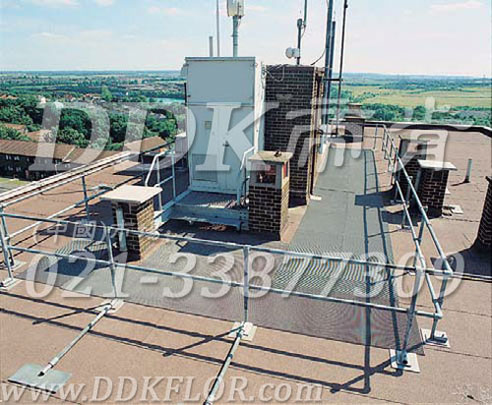 灰綠色_工業(yè)地面防水防滑毯（2）樣板圖片,帝肯(DDK)_1900_9979（工業(yè)地面鋪地材料）效果圖，工業(yè)地墊,工業(yè)地板膠,工業(yè)地板革,工業(yè)地毯,工業(yè)地膠,工業(yè)塑料地毯,工業(yè)塑膠地板,工業(yè)抗疲勞地墊,工業(yè)抗疲勞防滑墊,工業(yè)橡膠地板,工業(yè)用格柵地墊,工業(yè)耐油地墊,工業(yè)走道地墊,工業(yè)防滑地墊,工業(yè)防滑地毯,工業(yè)防滑墊,工廠地墊,工廠地板膠,工廠地毯,工廠地膠,工廠塑膠地板,工廠用橡膠地墊,工廠走道地墊,工廠用塑料地板,工廠車間地板革,工廠車間地膠,工廠防滑地墊,工廠防滑墊,帶孔防滑墊,多孔防滑地墊,多孔橡膠墊,耐油工業(yè)橡膠墊,車間地墊,車間防滑地墊,車間防滑墊,車間地面膠皮,車間地膠墊,車間地毯,車間塑料防滑墊,車間塑膠地板,抗疲勞地毯,抗疲勞墊,抗疲勞腳墊,疏水型抗疲勞地墊,經(jīng)濟(jì)型抗疲勞地墊,防疲勞墊,防疲勞地膠,防疲勞地毯,防疲勞地墊,防疲勞腳墊,廠房防滑地膠,廠房地板材料,廠房地膠,廠房地毯,z字型疏水墊,疏水防滑墊,漏水橡膠墊,漏水地膠,漏水防滑墊,耐油耐水地墊,茶水間防滑地墊,防水地毯,透水地墊,透水地板膠墊,隔水材料,疏水地毯,疏水地席