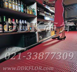 紅色_酒吧地面防滑防護直紋網格毯（10）樣板圖片,帝肯(DDK)_1900_798（食堂餐廳廚房防滑材料）效果圖，廚房地墊,廚房地毯,廚房地膠,廚房防滑地墊,廚房防滑地毯,廚房防滑地磚,廚房防滑墊,后廚用輸水墊,餐廳廚房專用地毯,餐廳防滑地墊,食堂專用防滑地毯,食堂用防滑地墊,食堂防滑墊,